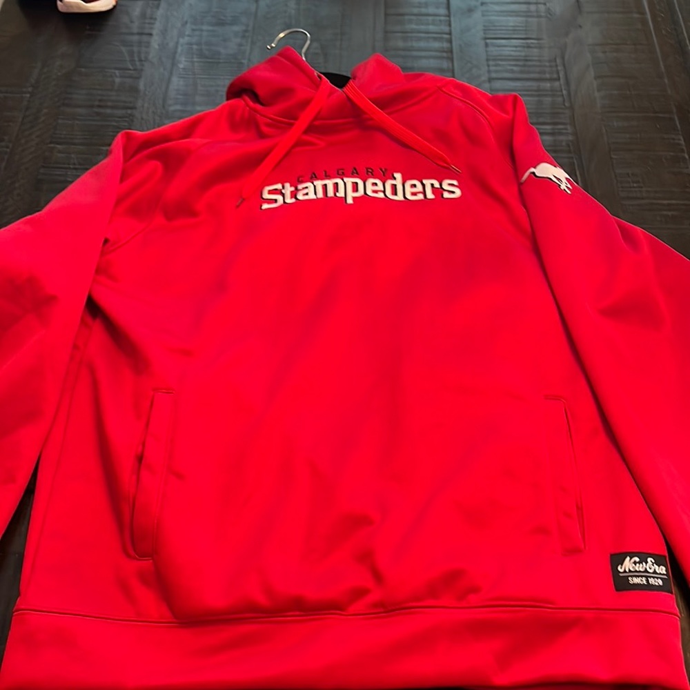 Calgary Stampeders Hoodie autographed by Jon Cornish
